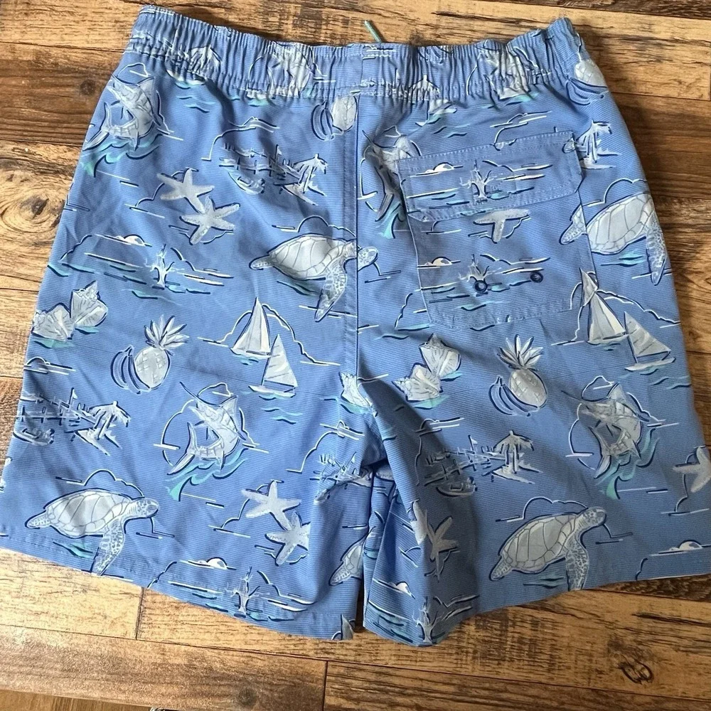 Vineyard Vines Swim Trunks Boys Medium Coastal Ocean Summer Turtles Vacation